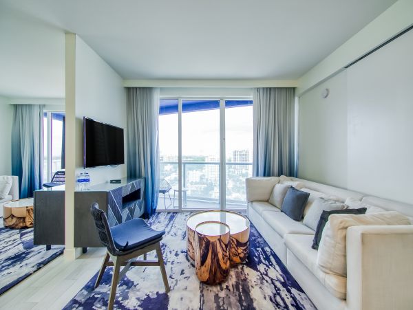 18th Floor Downtown Fort Lauderdale High rise Condo
