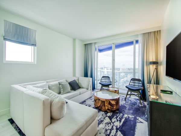 18th Floor Downtown Fort Lauderdale High rise Condo