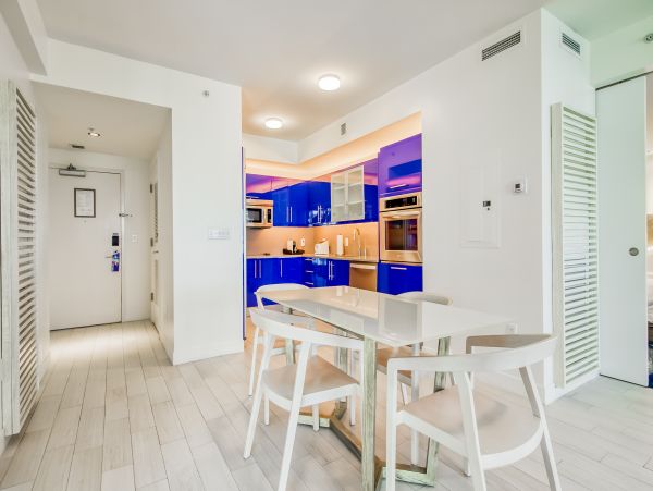 18th Floor Downtown Fort Lauderdale High rise Condo