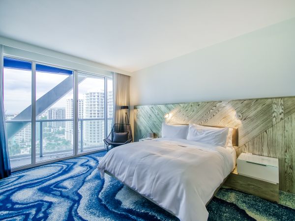18th Floor Downtown Fort Lauderdale High rise Condo
