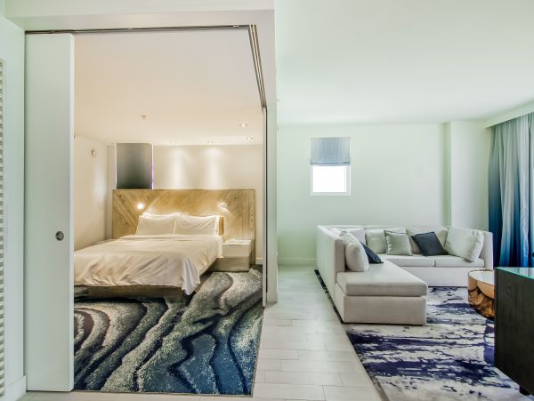 18th Floor Downtown Fort Lauderdale High rise Condo