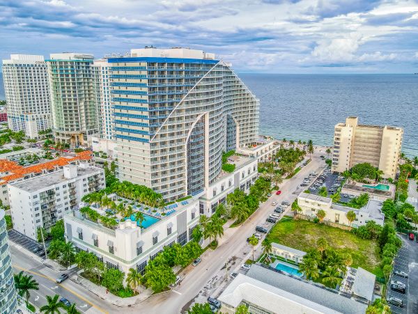 18th Floor Downtown Fort Lauderdale High rise Condo