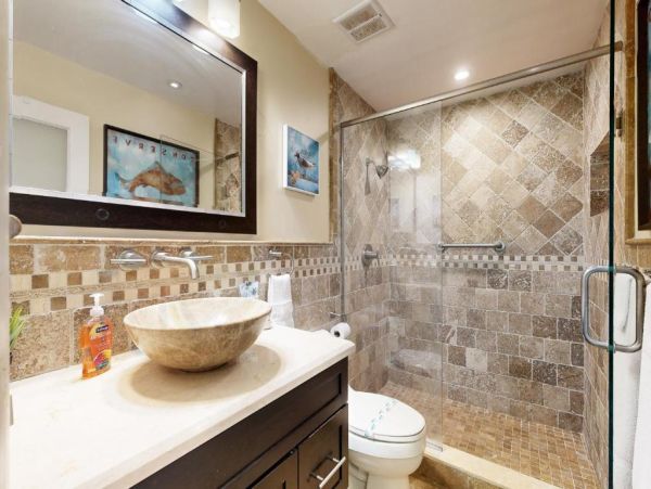Stunning Fort Lauderdale Condo - Ocean Views & Prime Location Block to Beach