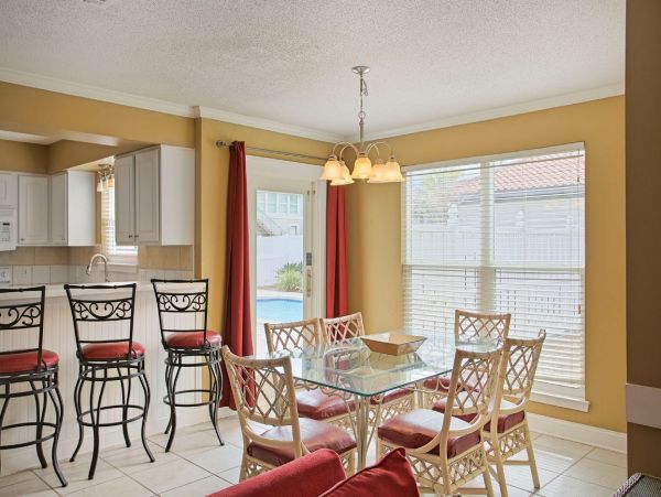 Beautiful Destin Vacation Villa with Private Pool Near Beach