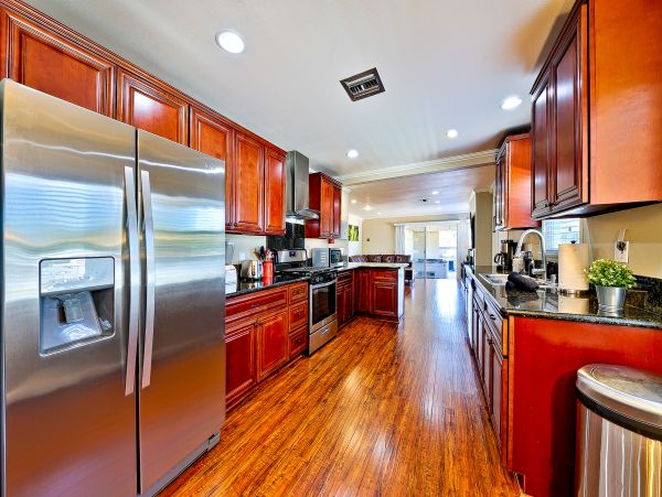 Anaheim Home 1022530