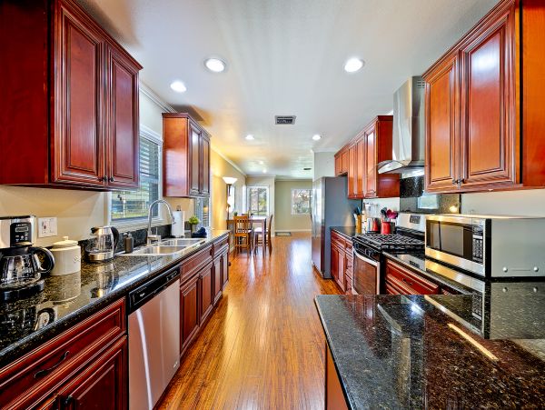 Anaheim Home 1022530