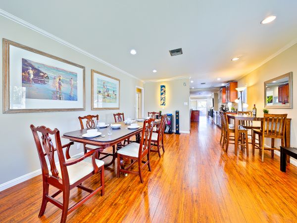 Anaheim Home 1022530