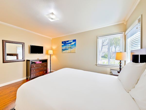 Anaheim Home 1022530