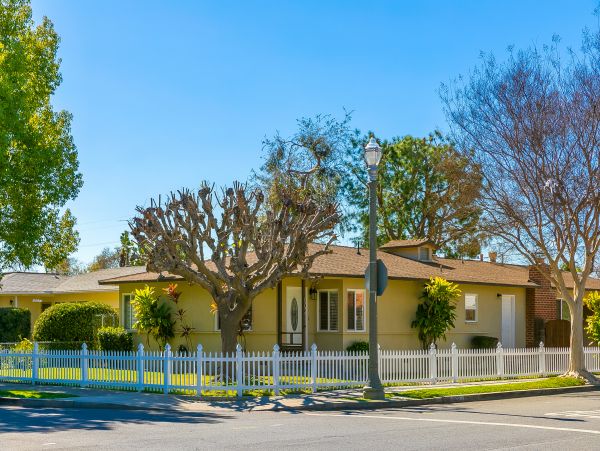 Anaheim Home 1022530