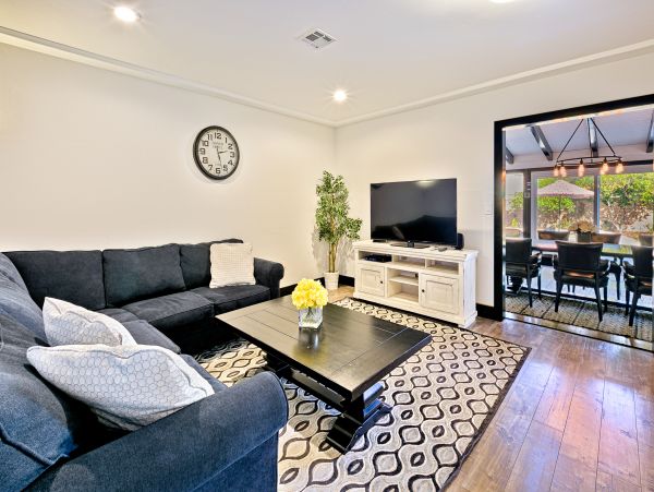 Anaheim Home 1022531