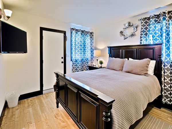 Anaheim Home 1022531