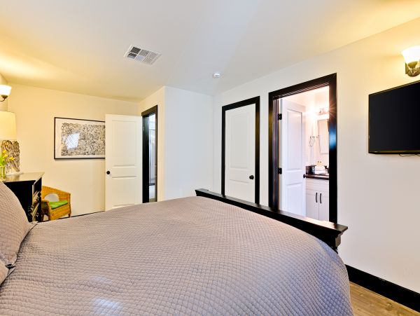 Anaheim Home 1022531