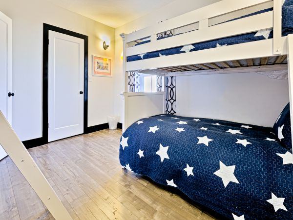 Anaheim Home 1022531