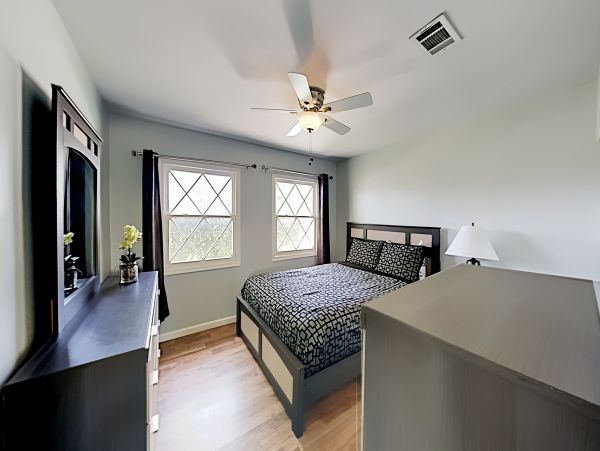 Anaheim Home 1022532