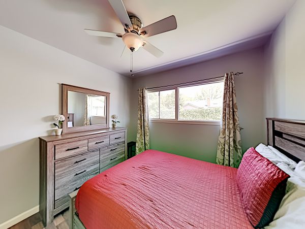 Anaheim Home 1022532