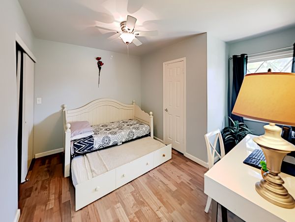 Anaheim Home 1022532