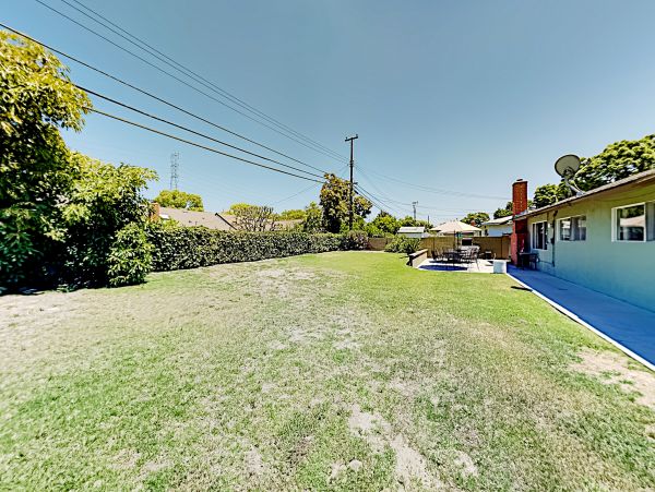 Anaheim Home 1022532