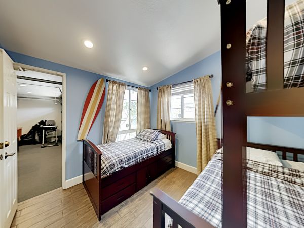 Anaheim Home 1022533