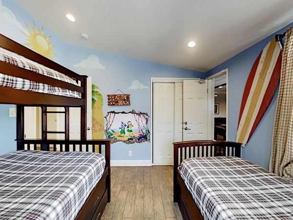 Anaheim Home 1022533