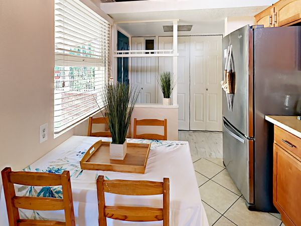 Anaheim Home 1022534