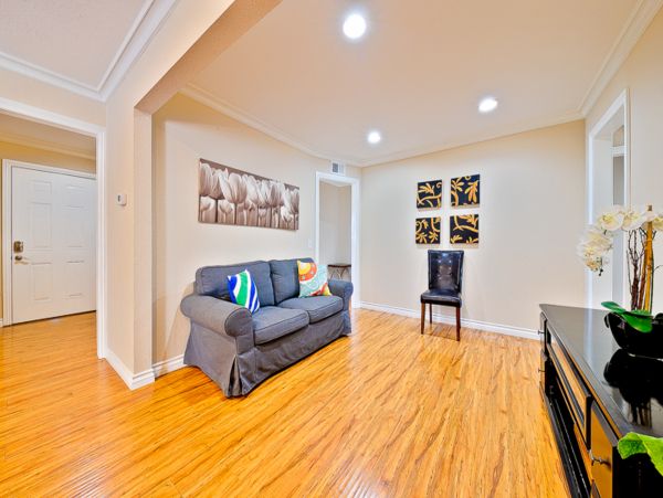 Anaheim Home 1022535
