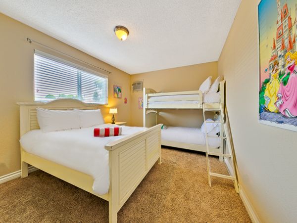 Anaheim Home 1022535