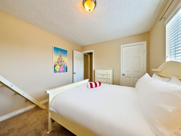 Anaheim Home 1022535