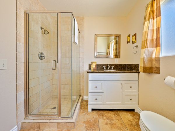 Anaheim Home 1022535