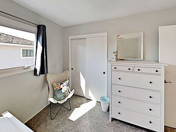 Anaheim Home 1022537