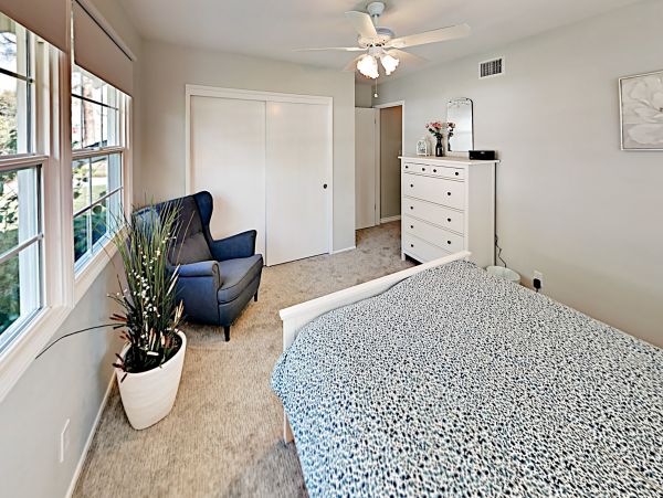 Anaheim Home 1022537