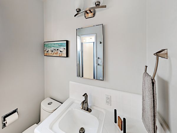 Anaheim Home 1022537