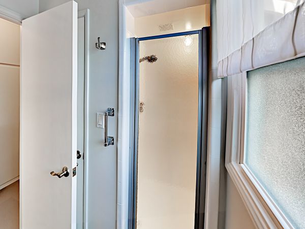 Anaheim Home 1022537