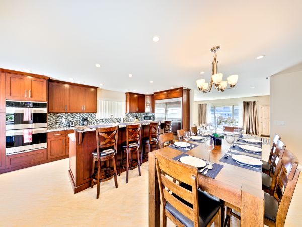 Anaheim Home 1022539