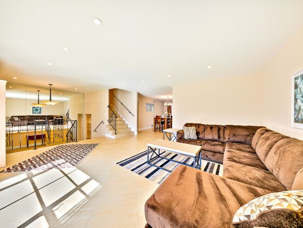 Anaheim Home 1022539