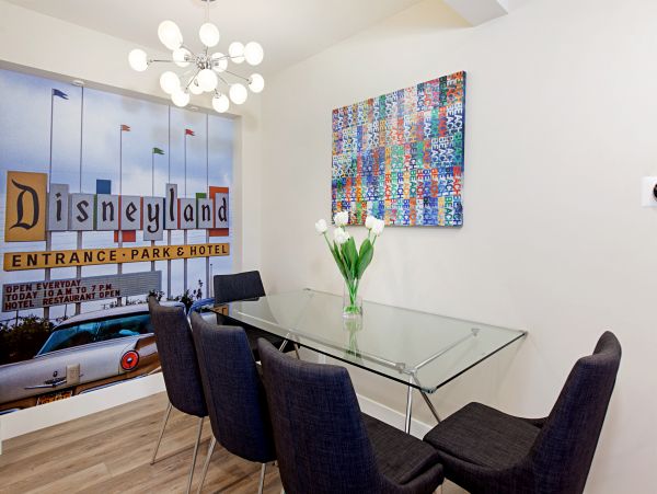 Anaheim Home 1022542
