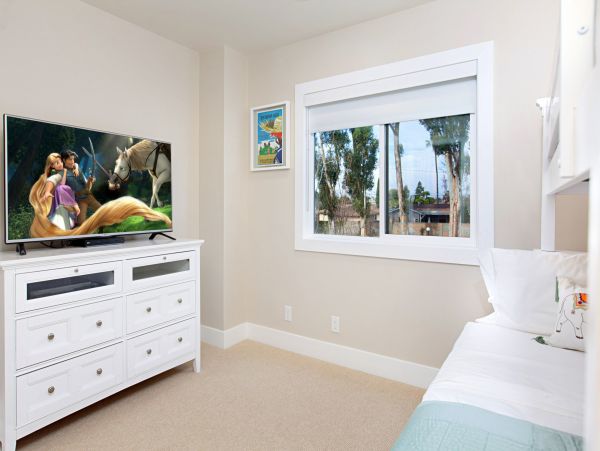Anaheim Home 1022542