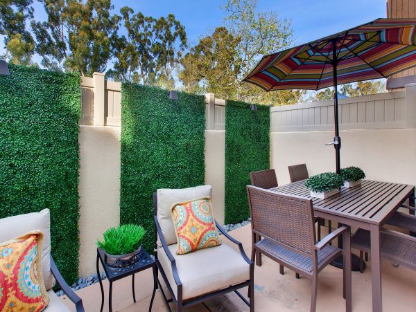 Anaheim Home 1022542