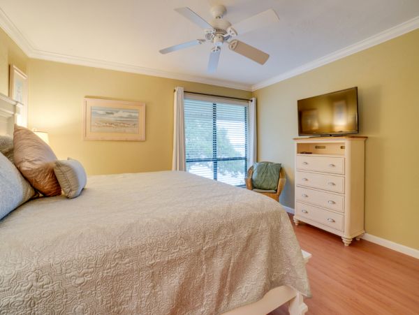 Anna Maria Island Holmes Beach Condo 1022546