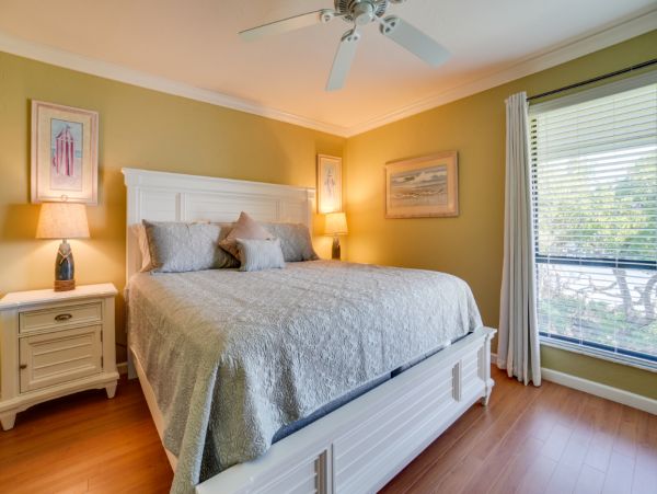 Anna Maria Island Holmes Beach Condo 1022546