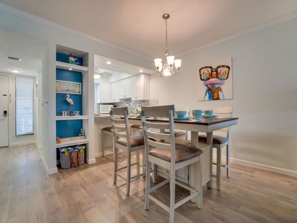 Bradenton Beach Vacation Condo Two Bedroom
