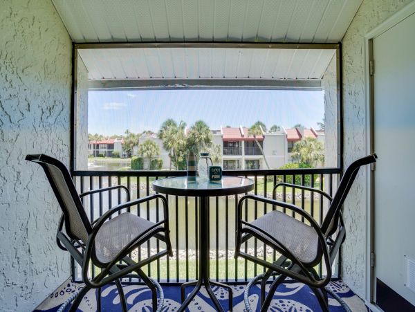 Bradenton Beach Vacation Condo Two Bedroom