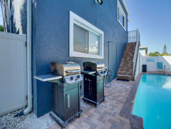 Walk to Beach Bradenton Beach Vacation Condo Two Bedroom