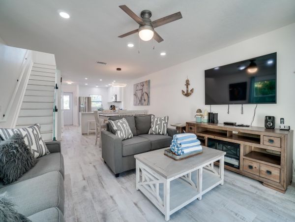 Bradenton Beach Vacation Condo Two Bedroom