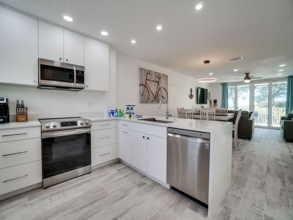 Bradenton Beach Vacation Condo Two Bedroom