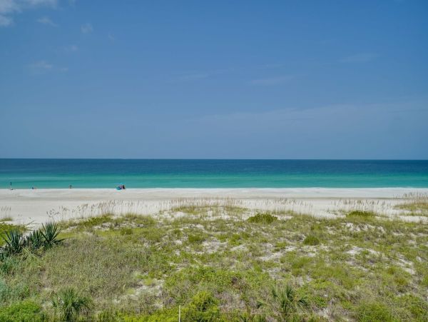 Luxury Gulf Front Condo with Stunning Views & Exceptional Amenities
