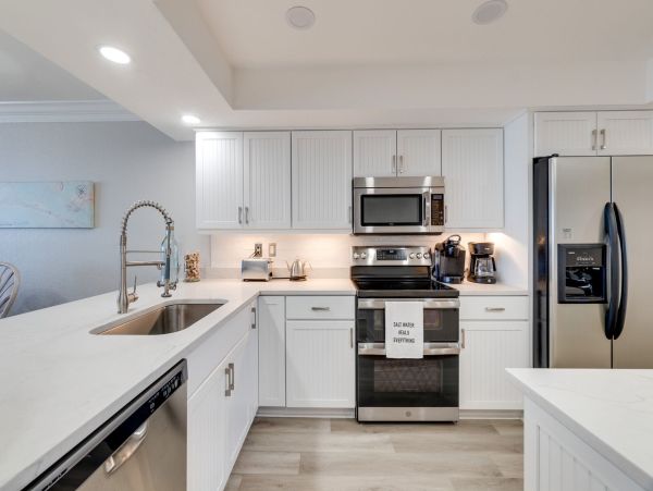 Luxury Gulf Front Condo with Stunning Views & Exceptional Amenities