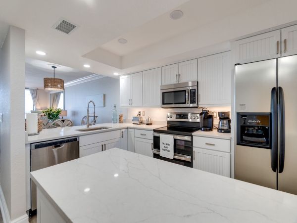 Luxury Gulf Front Condo with Stunning Views & Exceptional Amenities