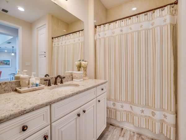 Anna Maria Island Holmes Beach Condo 1022560