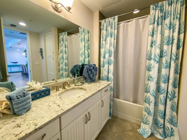 Anna Maria Island Holmes Beach Condo 1022561