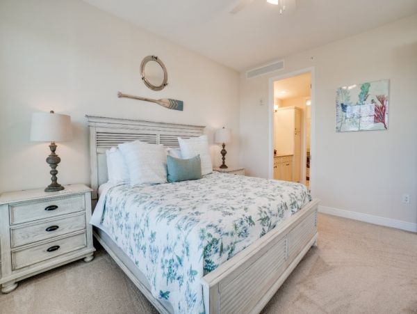 Anna Maria Island Holmes Beach Condo 1022563
